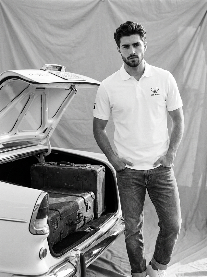 Polos