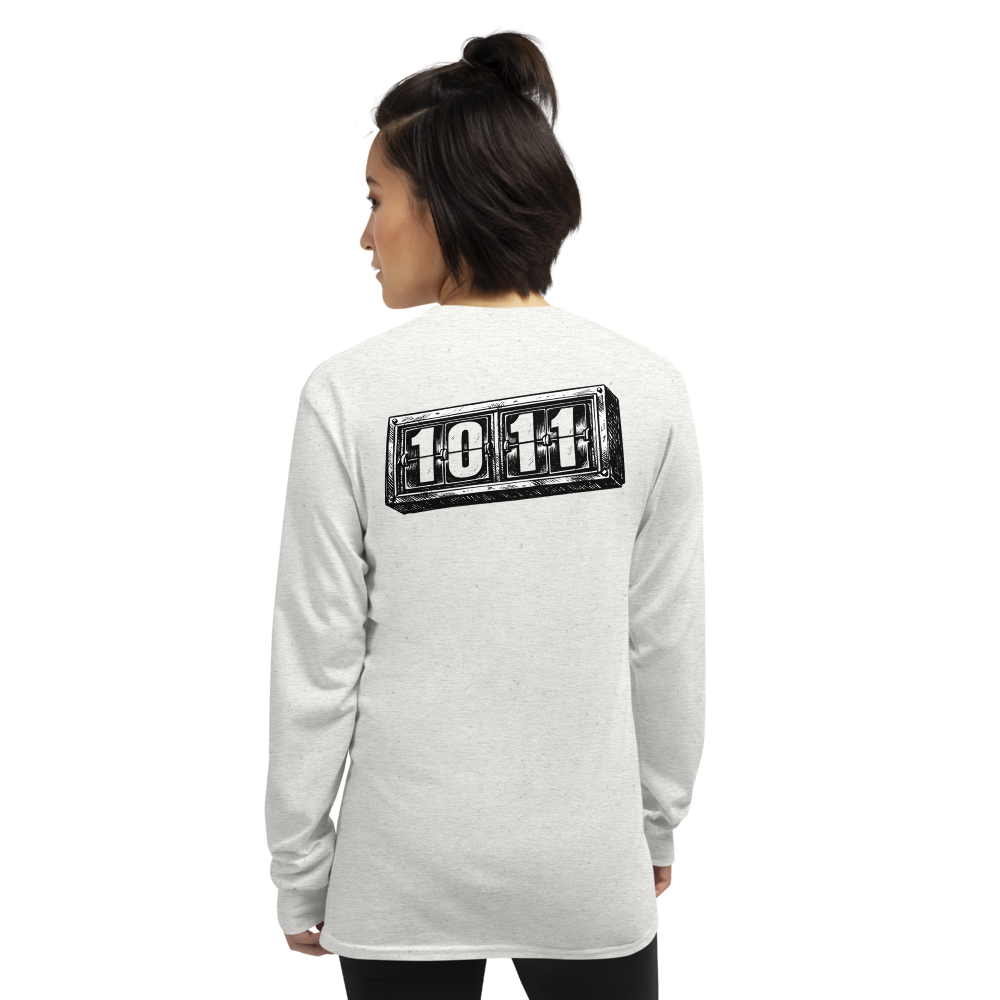 Closer Women's "Match Point" Sweatshirt